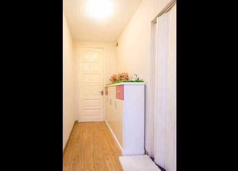 Là diễn viên tuyến vai phụ, Trương Phương không quá bon chen trong nghề bởi nữ diễn viên nóng bỏng cho hay, thu nhập của cô đến chủ yếu từ công việc kinh doanh.