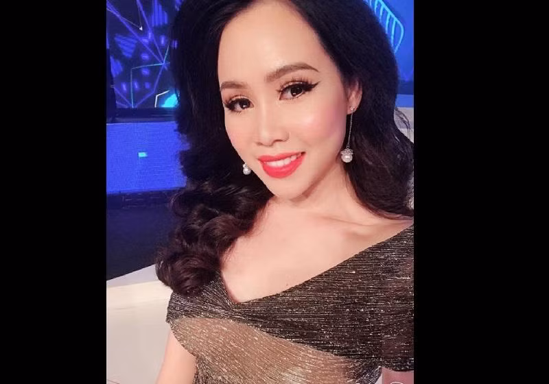 Vì thời gian đi du lịch dài, căn nhà tiền tỷ của cô bỗng chốc "bỏ không".