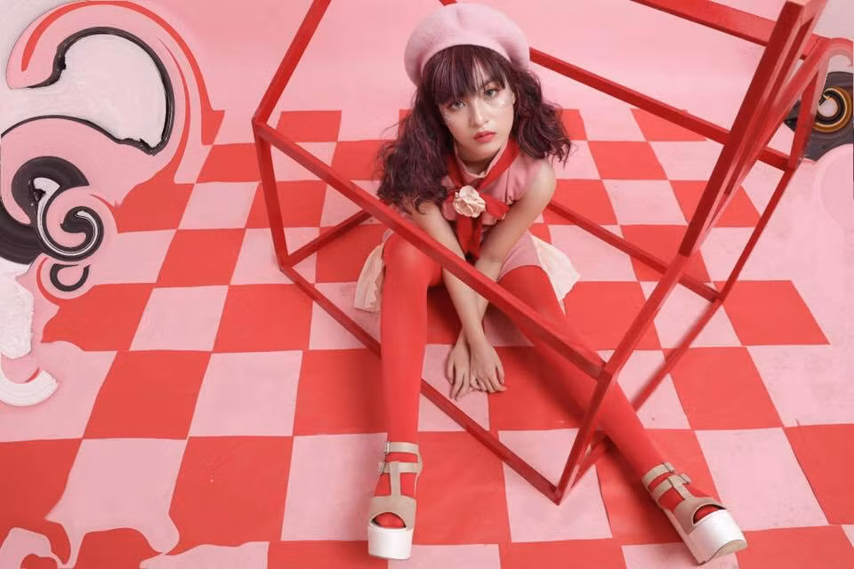 Nói về tính cách của mình, Thảo Tâm tự nhận rằng mình là người khá thân thiện vì rất thích kết bạn, tưng bừng vì rất thích bay nhảy và hay cười.