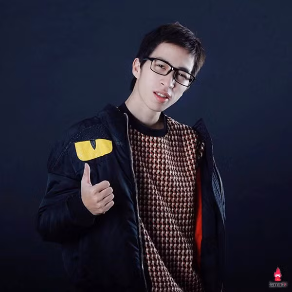 Những ngày vừa qua, những thông tin liên quan đến PewPew phủ sóng toàn bộ MXH, đặc biệt là sau "màn tỏ tình" của nam streamer này với hot girl Trâm Anh được đăng tải. Tuy nhiên, ít ai biết rằng, cộng đồng mạng Việt còn một streamer khác đẹp trai, tài năng không kém PewPew đó là ViruSs.