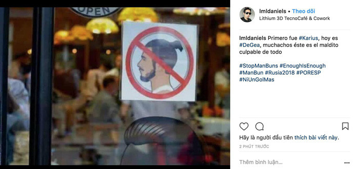 "Bắt đầu bằng Karius, rồi đến De Gea, tôi không thể chịu được nữa rồi". Tiệm cắt tóc này cấm tiệt người có tóc búi củ tỏi vào cửa hàng.