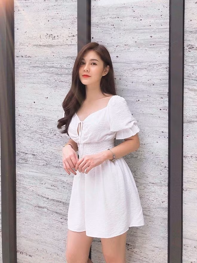 ục tiêu của nữ MC là có cơ thể săn chắc, 3 vòng căng đầy. Hiện tại, dù cân nặng tăng đáng kể nhưng nhiều người nhận xét 9X sở hữu body gợi cảm, sexy hơn trước rất nhiều.