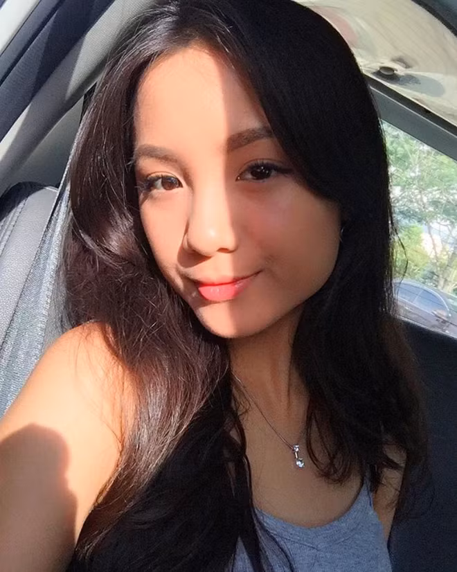 Qua 2 năm công khai tình cảm, Trúc Anh Pear và Huyme được nhận xét rằng có lối sống khá yên tĩnh trên MXH và tạo cho mọi người cảm giác cô nàng này là người "miễn nhiễm với thị phi".