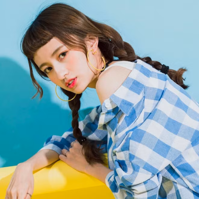 Ngắm "mái mưa" của Cát Doanh Tuyên ai cũng đều khen tấm tắc khen ngợi bởi sự biến hóa cùng vẻ ngoài ăn hình của cô bạn 9X Đài Loan này.