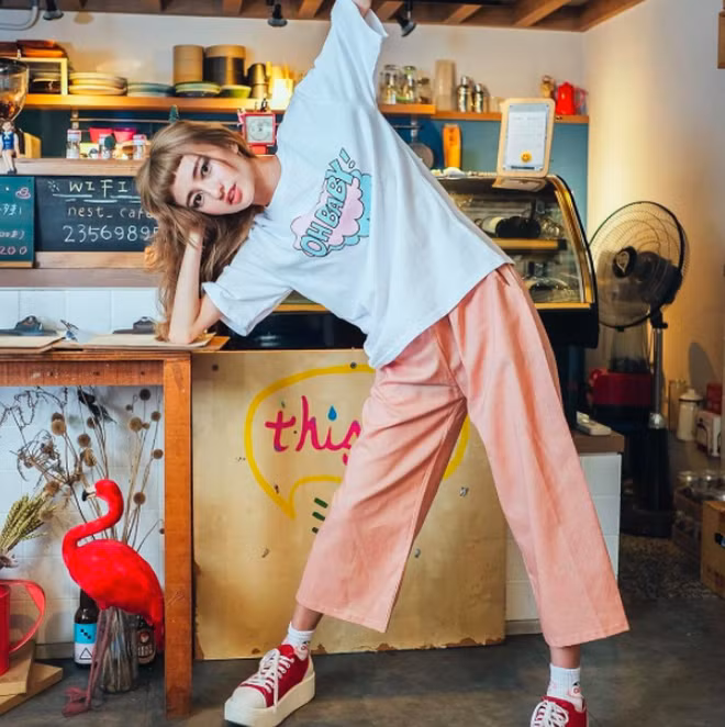 Được biết sau khi nổi tiếng tại Đài Loan, rất nhiều người đã thử cắt tóc mái giữa theo Cát Doanh Tuyên và có được những quả đầu mới cũng khá là mỹ mãn.