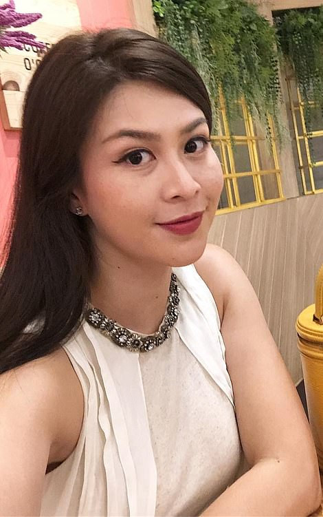 Sở hữu thân hình khá chuẩn cùng gương mặt ưa nhìn, Nusara Suknamai rất thu hút sự chú ý trên mạng xã hội. Những cập nhật mới nhất của cô nàng này trên trang cá nhân đều được NHM không chỉ ở Thái Lan mà còn của CLB Leicester City yêu thích và chú ý.