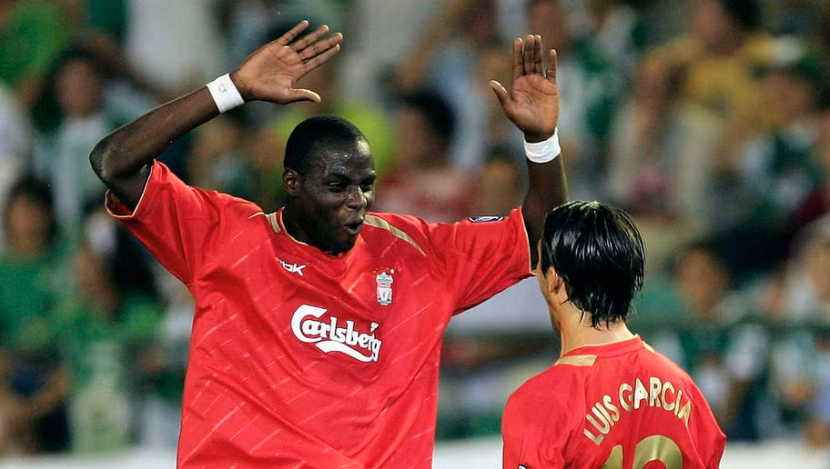 Bên cạnh Steve Finnan, Jamie Carragher và Sami Hyypia, Djimi Traoré năm đó là một phần ở hàng tứ vệ trấn giữ khung thành Jerzy Dudek. Góp công vào chức vô địch thần kỳ năm 2005 trên Istanbul, nhưng mấy ai còn nhớ đến tuyển thủ người Mali này.