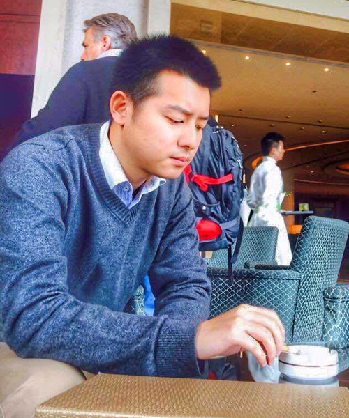 Mới đây, ảnh hiện tại của Lý Xung Thông được đăng tải trên trang Toutiao khiến nhiều người ngạc nhiên và cho rằng đây không phải là anh.