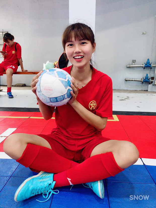 Chia sẻ về chuyện tình cảm, Thanh Huyền cho biết: "Do phải thường xuyên tập luyện, thi đấu nên mình và người yêu ít dành thời gian cho nhau. Nhưng như vậy cả hai quý trọng khoảnh khắc bên nhau hơn".