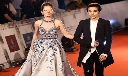 Bạn thân Gil Lê luôn đồng hành cùng Chi Pu ở các sự kiện quan trọng. Ảnh: NVCC.