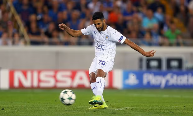 Mahrez đã thi đấu xuất sắc trong trận gặp Club Brugge với cú đúp, trong đó có một siêu phẩm đá phạt ở phút 28.