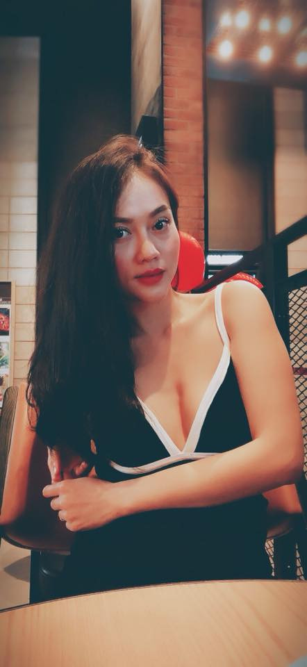 Tin vui cho các anh em là Giao Phạm hiện vẫn độc thân và đang trên con đường tìm kiếm một nửa yêu thương của mình.