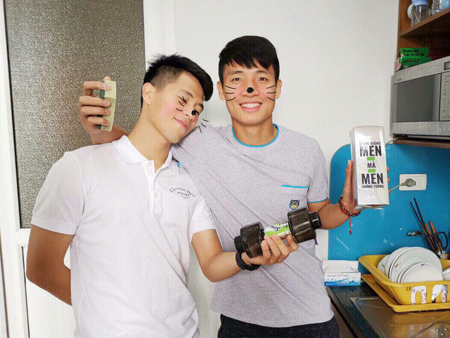 Đình Trọng và Tiến Dũng đã sát cánh bên nhau ở rất nhiều giải đấu và từ đó tình bạn thân thiết của họ ngày càng tăng lên và thường xuất hiện với nhau như hình với bóng.