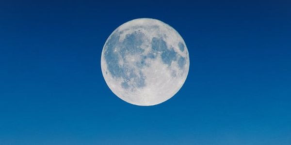 Trang xanh sieu hiem xuat hien vao toi nay