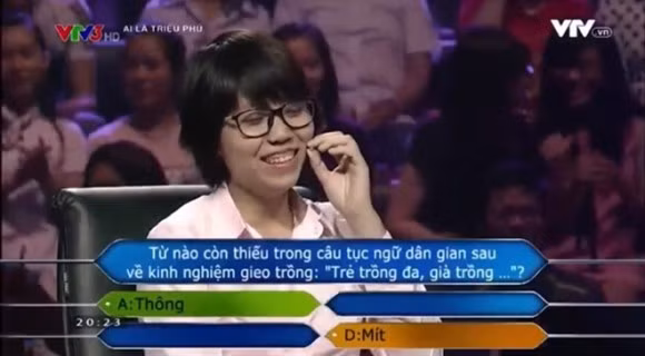 Có những thứ tưởng chừng như gần gũi và thân quen đến không ngờ như canh cua rau đay, truyện "Bạch Tuyết và bảy chú lùn" thôi nhưng qua góc nhìn và cách đặt câu hỏi lắt léo của chương trình này, nhiều người chơi đã "tắc tị"