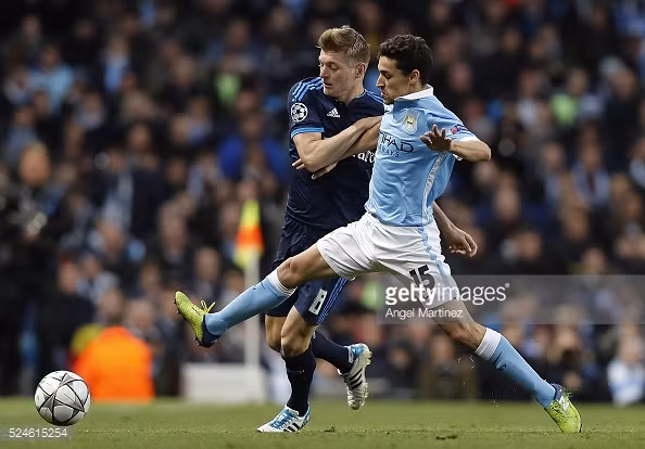 Chơi thay Casemiro trong vai trò mỏ neo ở trận lượt về trước Man City, Kroos cho thấy sự thích ứng rất nhanh và là người truyền cảm hứng lên bóng cho cả đội hình của Real Madrid tại bán kết lượt về cúp C1 châu Âu.