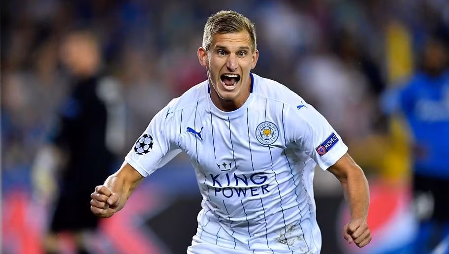 Không phải Riyad Mahrez, Marc Albrighton mới là hạt nhân thi đấu bùng nổ nhất trong chiến thắng đầu tay của Leicester ở đấu trường Champions League.