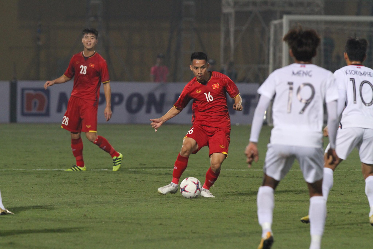 Với chiến thắng 3 sao trước Campuchia, ĐT Việt Nam kết thúc vòng bảng AFF Cup 2018 với ngôi đầu bảng A khi trận đấu giữa Malaysia và Myanmar kết thúc với tỷ số 3-0 nghiêng về phía người Mã.