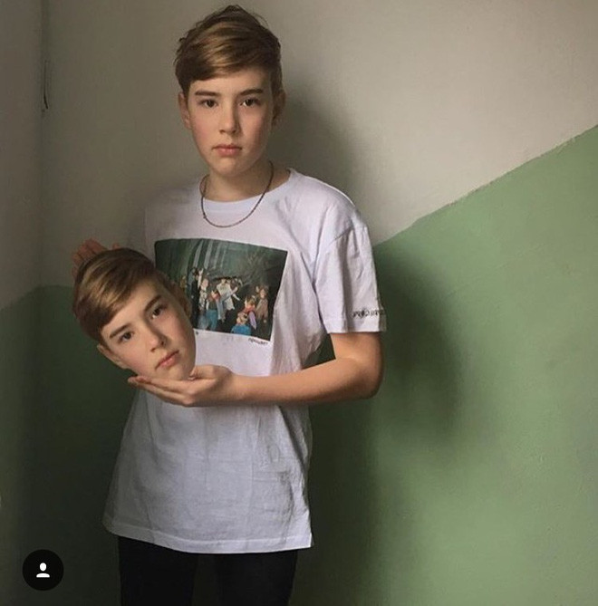 Theo nhiều người nhận xét về trào lưu chụp ảnh mới trên mạng xã hội này thì trong khi Gucci chi ra cả đống tiền để có những chiếc đầu đất sét được làm công phu, tỉ mẩn thì với người trẻ với công cụ hỗ trợ chỉnh ảnh thần thánh chỉ bằng vài cái click chuột đã có thể chạy theo trào lưu này.