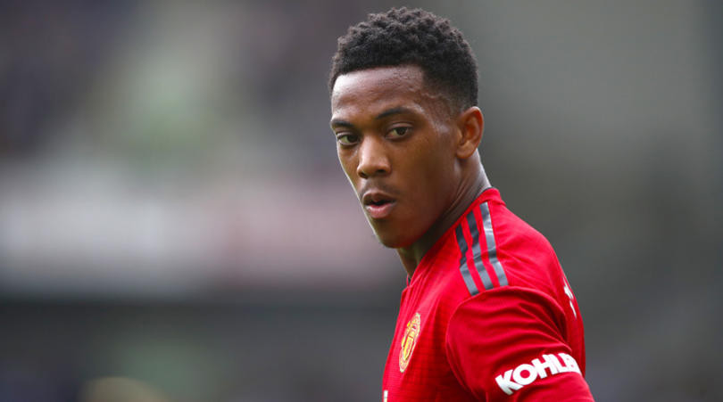 Theo ESPN, Martial sẽ từ chối đề nghị từ Juventus, PSG và Bayern Munich để tiếp tục gắn bó với MU. Martial đang thi đấu rất hay thời gian gần đây.