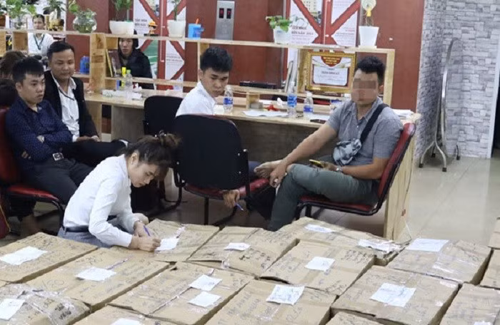 Nguyen Thai Luc, em trai CEO Alibaba Nguyen Thai Luyen, bi cong an trieu tap