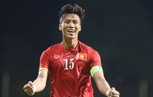 Quế Ngọc Hải nâng tỷ số lên 5-0 cho U23 Việt Nam.