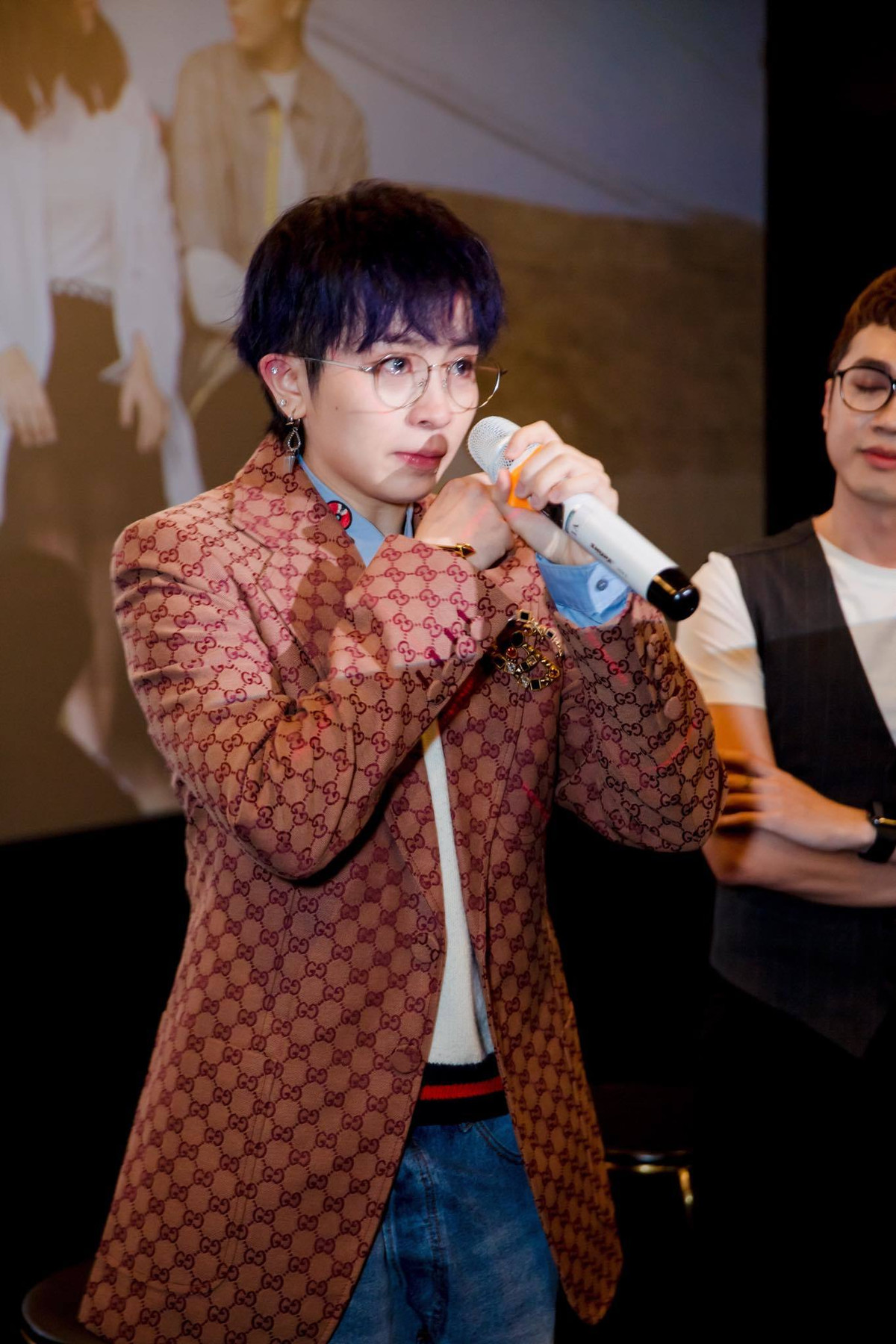 Gil Le bat khoc noi ly do it ra san pham, co doc