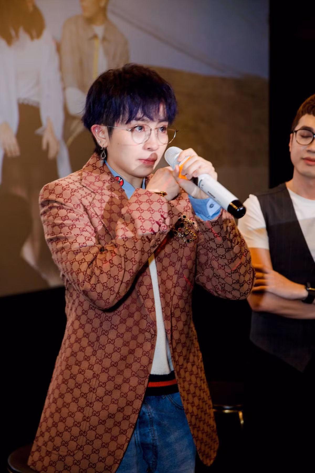 Gil Le bat khoc noi ly do it ra san pham, co doc