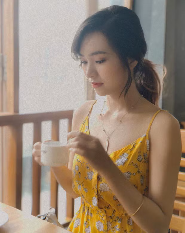 Có một cái tên nổi bật và ngoại hình ưa nhìn giúp Biết Điều được mọi người chú ý trong đời thường lẫn trong công việc người mẫu.