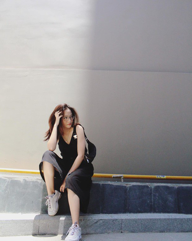 Sở hữu gương mặt khả ái, thần thái không chê vào đâu được, đã từng có thời gian, Minh Tâm tham gia đóng phim ngắn và clip cùng một nhóm bạn. Tuy nhiên, do công việc bận rộn, cô bạn cũng dần từ bỏ sở thích này. Lâu lâu thì Tâm vẫn nhận chụp lookbook cho shop của bạn bè