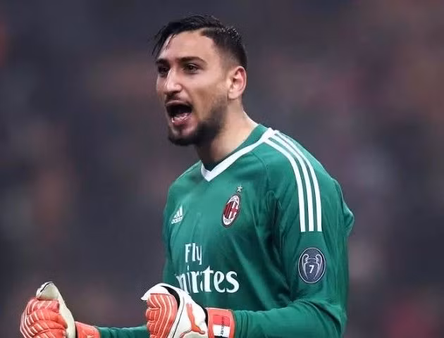 PSG đang chuẩn bị một lời đề nghị trị giá 50 triệu euro cho Gianluigi Donnarumma, nếu AC Milan không thể giành vé dự UEFA Champions League mùa tới.