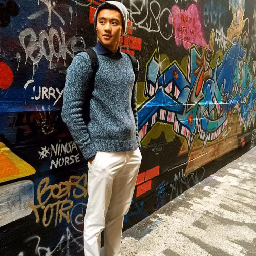 Bên cạnh đó, Ning còn là một người mẫu thời trang được nhiều hãng thời trang săn đón bằng những bản hợp đồng có trị giá khá khủng.