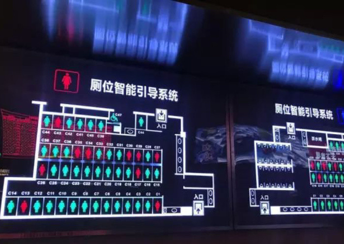 Noi Toilet cong cong se tu bao dong neu ngoi qua 15 phut