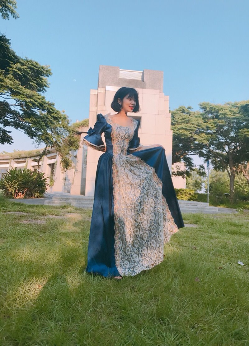 Ngắm nhìn hình ảnh của A Ly ở thời điểm dậy thì thành công, nhiều người nhận xét cô bạn này chẳng kém cạnh gì các hot girl ở trên MXH.