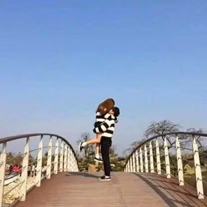 Ảnh sử dụng trong bài: Facebook.