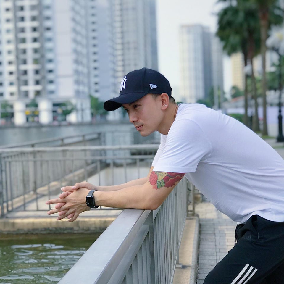 Hoàng Anh Vũ sâu sắc: "Cuộc sống là một đống phần thưởng vô hình, nhìn ra rồi mới làm thì biết ai là người xứng đáng...".