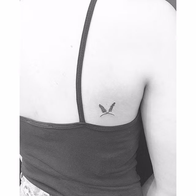 Khách hàng nổi tiếng nhất mà JonBoy từng xăm đó là Kendall Jenner, người mẫu thời trang nổi tiếng thế giới.