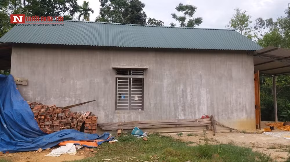 Ngôi nhà của chị L.T.N., nơi xảy ra sự việc bị kẻ xấu đột nhập định giở trò đồi bại.