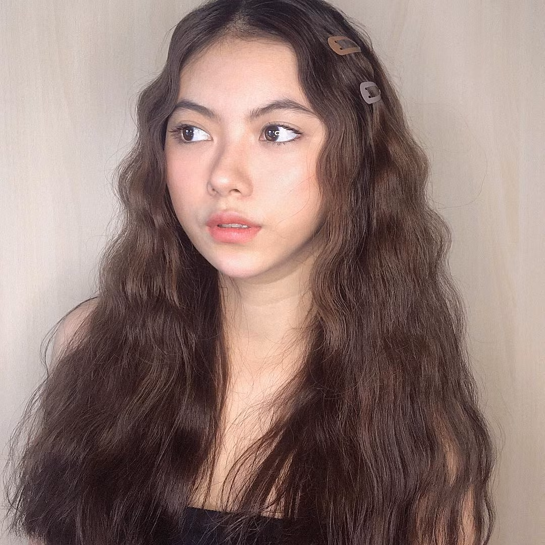 Xinh đẹp lại nổi tiếng nhưng Ngọc Nhi cho biết mình từng gặp khá nhiều sóng gió trong chuyện tình cảm.