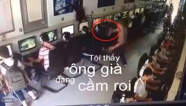 "Tôi thấy ông già đang cầm roi" trong đoạn clip "Ông bố đánh nhầm con trong quán nét" đang gây sốt mạng Việt.
