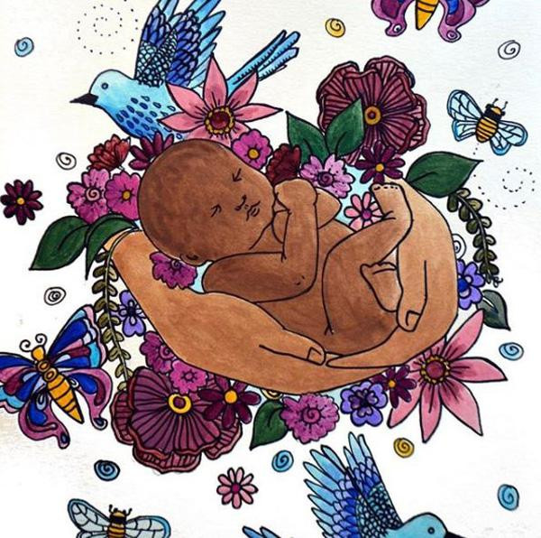 Một trong những bức tranh ấn tượng nhất là hình ảnh cơ thể một người mẹ với vết sẹo mổ còn lưu lại sau khi sinh con. Bên trên vết sẹo là dòng chữ, "Điều kỳ diệu đã xuất hiện ở nơi này."