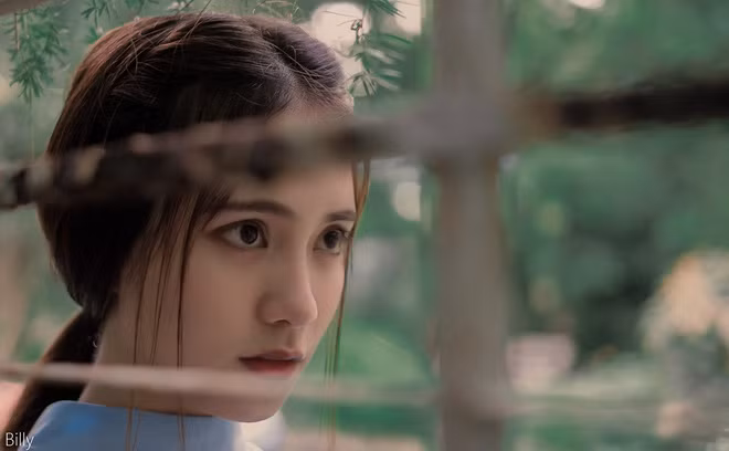 Trước những sự đồn đoán của mọi người, Ngọc Nhi chẳng hề quan tâm thái quá và sẽ chú tâm vào học tập thật tốt và cải thiện sự tự tin, vì hiện tại cô tự nhận bản thân rất nhút nhát.