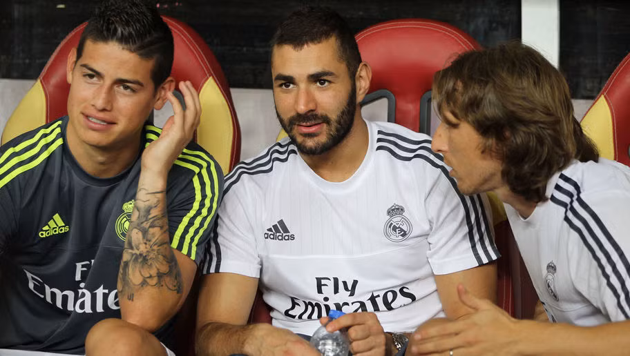 Với những cái tên như Isco, Pepe, Daniel Carvajal, James Rodriguez trên băng ghế dự bị, Real Madrid đang thách thức tất cả các CLB lớn trên thế giới. Bởi băng ghế dự bị của đội bóng Hoàng gia Tây Ban Nha sở hữu rất nhiều ngôi sao mà các CLB khác thèm muốn.