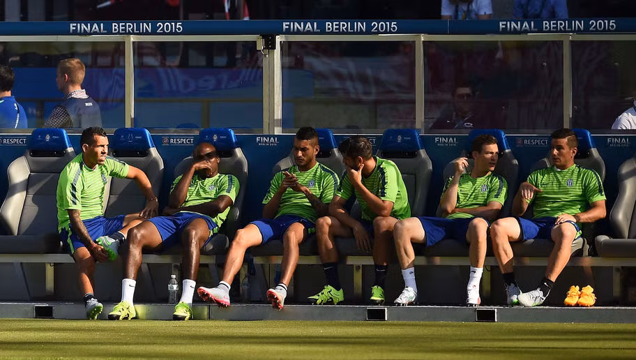 Juventus cũng là một CLB châu Âu sở hữu nhiều ngôi sao trên băng ghế dự bị. Với những cái tên như Alvaro Morata, Juan Cuadrado, Hernanes, Simone Zaza hay cả Mario Mandzukic.