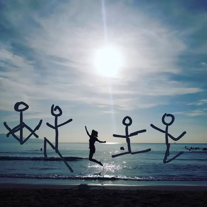 Những người bạn của Kim Oanh đã từng hứa lên hứa xuống là sẽ đi, thậm chí hào hứng tham gia lên kế hoạch thì bỗng nhiên biệt tăm biệt tích, không để lại một lời nhắn nào.