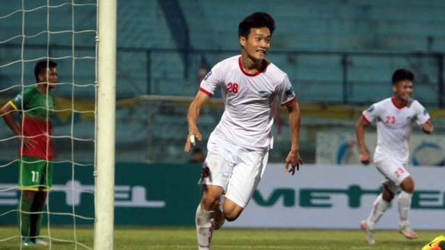 Ở CLB Viettel, Hoàng Đức thần tượng đàn anh Nguyễn Trọng Đại - cựu đội trưởng U19 Việt Nam.