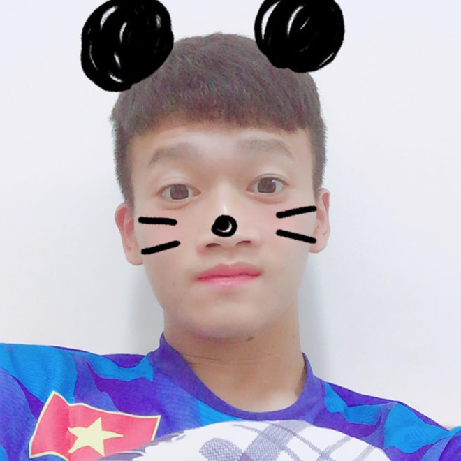 Nguyễn Hoàng Đức được đánh giá cao khi có thể chơi ở nhiều vị trí như trung vệ, tiền vệ trung tâm, tiền vệ công và tiền đạo. Ở CLB Viettel, bên cạnh Bùi Tiến Dũng, Hoàng Đức là cái tên được đánh giá cao nhất.