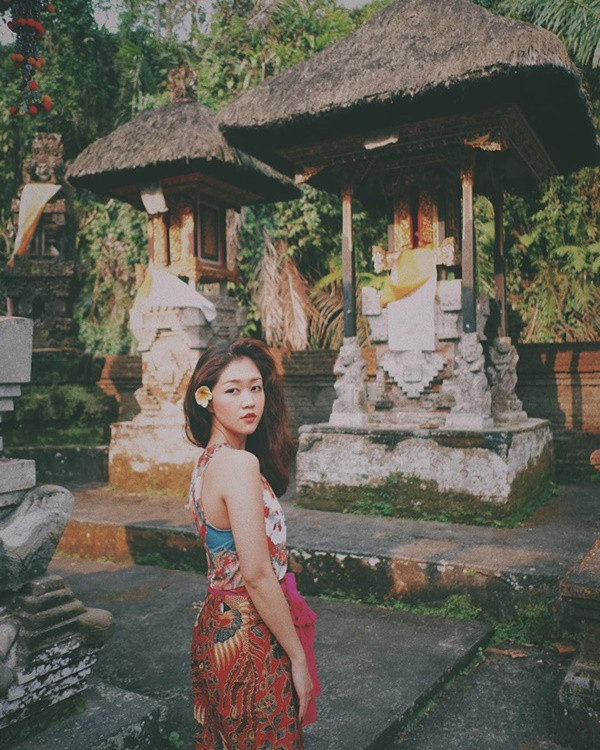 Nói về công việc hiện tại, Nam Phương cho biết nhờ làm tiếp viên Hàng không mà cô nàng có cơ hội được đi đến nhiều nước trên thế giới, có những trải nghiệm thú vị mà không phải ai cũng có được.