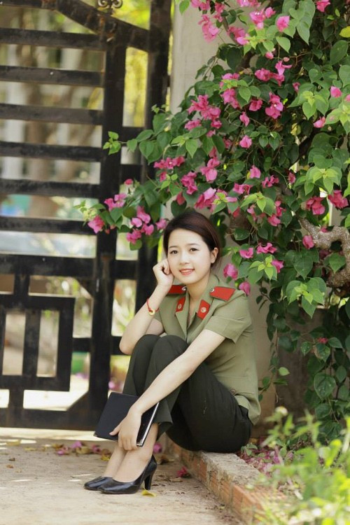 Nói về ước mơ của bản thân mình, Phương Thảo chia sẻ rằng: "Ngay từ nhỏ mình đã luôn ngưỡng mộ anh trai và các đồng nghiệp của anh để chiến đấu với công việc. Vì thế nên ước mơ trở thành lính cứu hỏa đã âm ỉ trong mình. Tuy nhiên vì lý do sức khỏe không thể hiện thực hóa ước mơ hồi nhỏ nên đành chọn ngành hàng không để học tập".