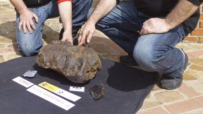 Vào thời điểm năm 2013, giá chào bán được cho có thể ở mức 5,3 triệu USD nếu Lopez bán.